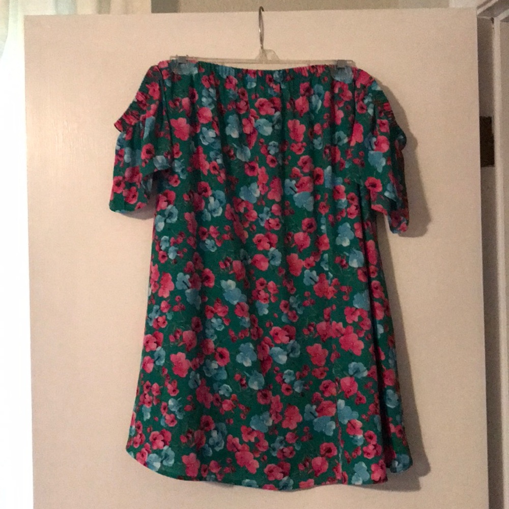 Off the shoulder floral mini dress - M - green